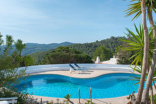 KPI1303 - Villa en venta - Villa zu verkaufen - Villa for sale - Villa te koop - www.kensington-ibiza.com - Noelle Politiek